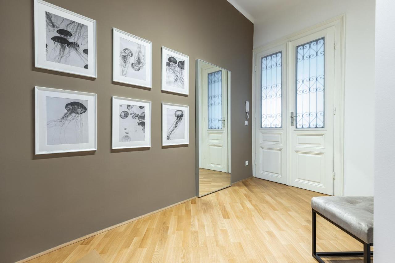 Trendy Apt With - Smart Tv, Coffee Machine In Meidling Vienna Exterior photo